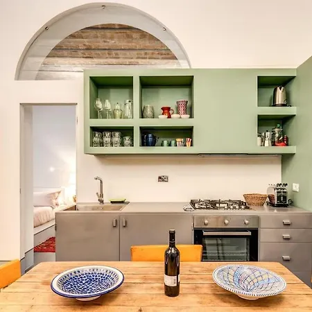 Trastevere 2 Bdr Orto Botanico With Private Patio Apartment *