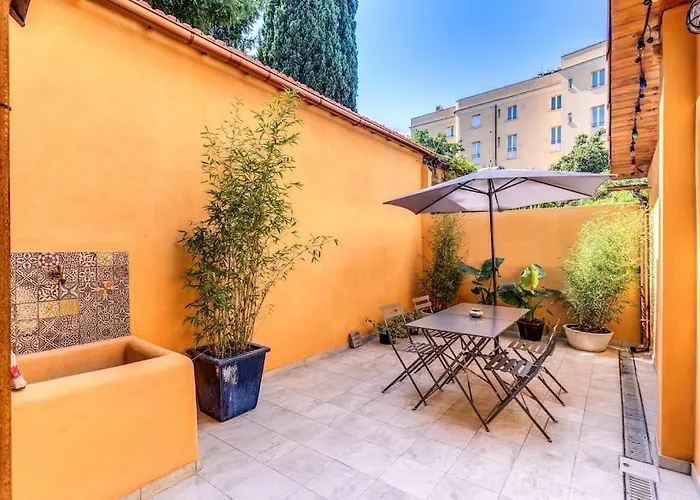 Apartamento Trastevere 2 Bdr Orto Botanico With Private Patio Roma
